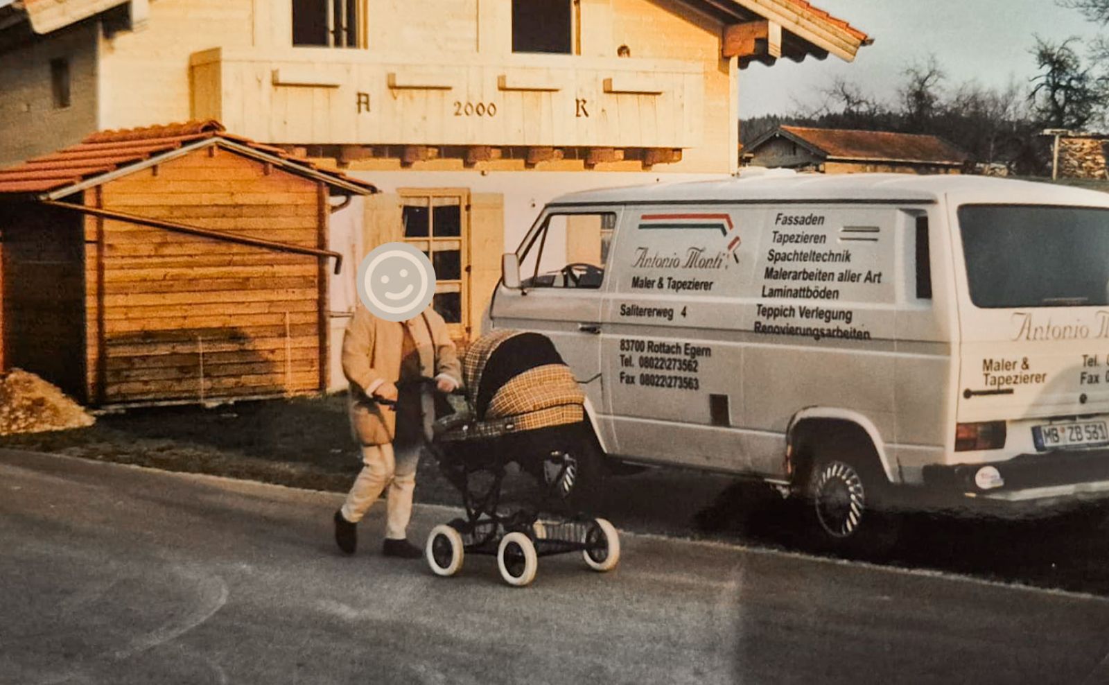 Baustellenaufnahme aus dem Jahr 2000 mit einem Firmenwagen von Maler Monti